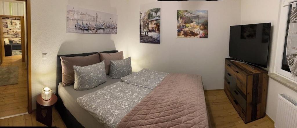 Kleines Apartment Mit Begehbarer Dusche Im Schlafzimmer Eberbach (Rhein-Neckar-Kreis) Exterior foto