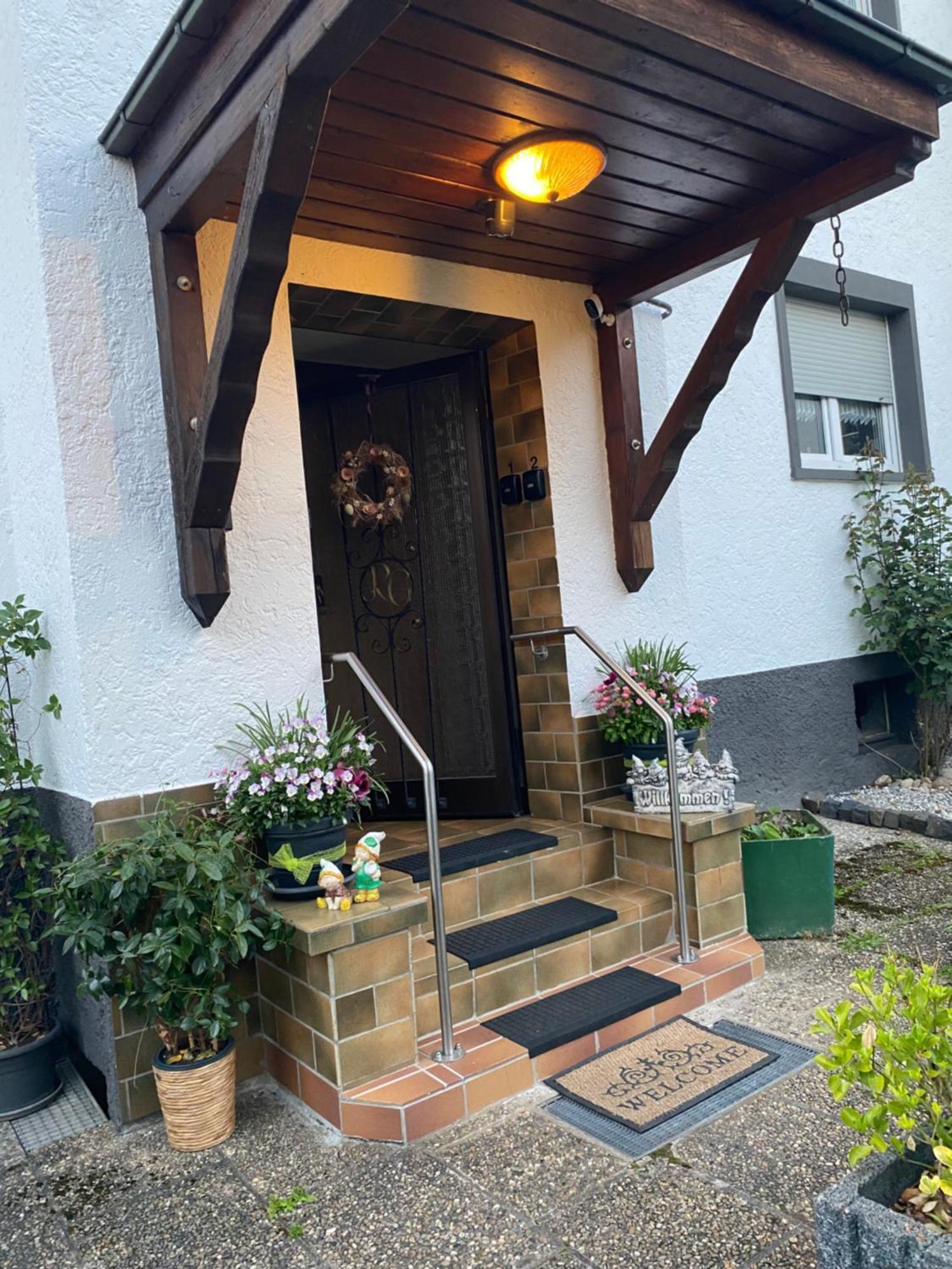 Kleines Apartment Mit Begehbarer Dusche Im Schlafzimmer Eberbach (Rhein-Neckar-Kreis) Exterior foto